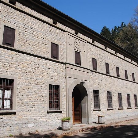 Oasi San Francesco - Casa Per Ferie Otel Chiusi della Verna Dış mekan fotoğraf