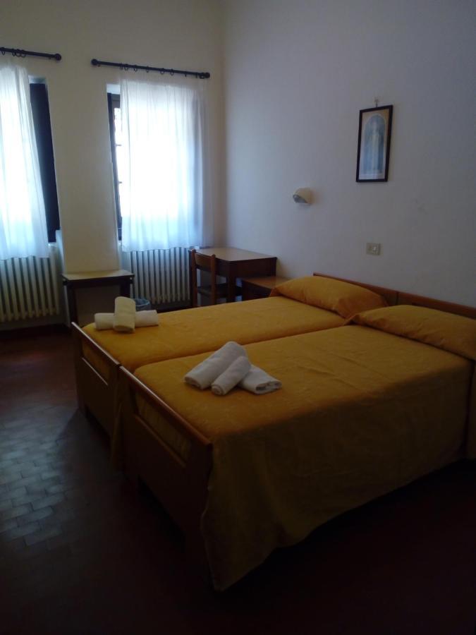 Oasi San Francesco - Casa Per Ferie Otel Chiusi della Verna Dış mekan fotoğraf